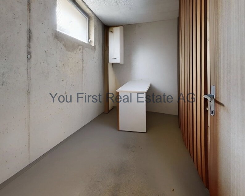 Stilvoll renovierte 3.5-Zimmerwohnung im Erstbezug mit Balkon und Garage