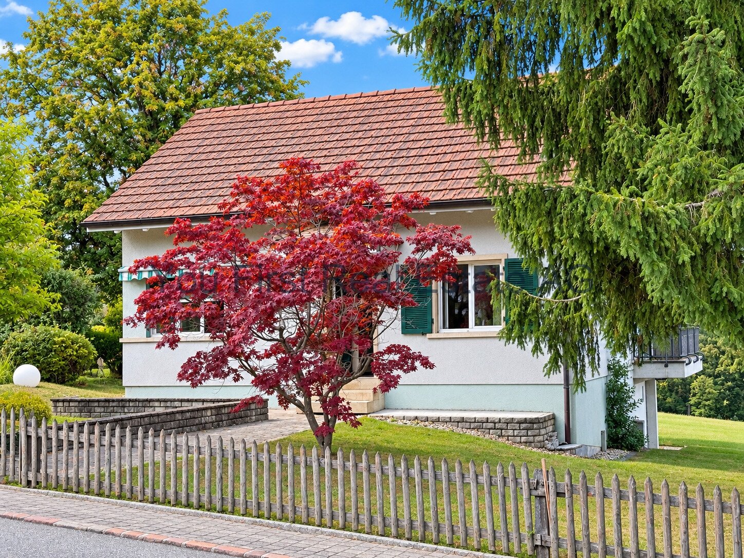 Einfamilienhaus mit Weitblick & Entwicklungspotenzial auf 980 m²