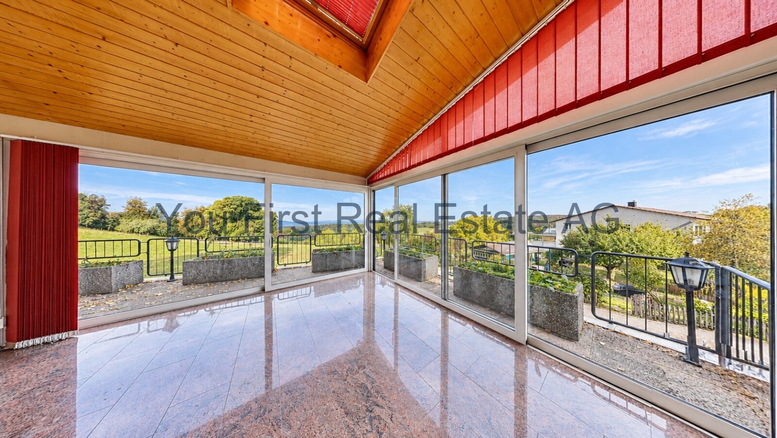 Einfamilienhaus mit Weitblick & Entwicklungspotenzial auf 980 m²