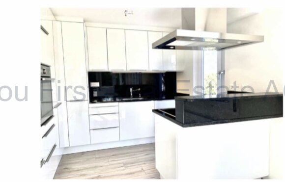 Schöne 4.5 Zimmerwohnung