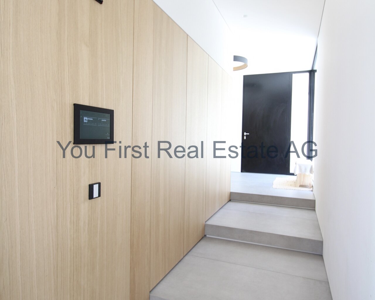 VERKAUFT -Neubau Luxus Villa mit Fernsicht