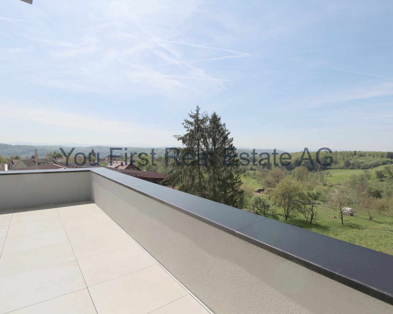 VERKAUFT -Neubau Luxus Villa mit Fernsicht