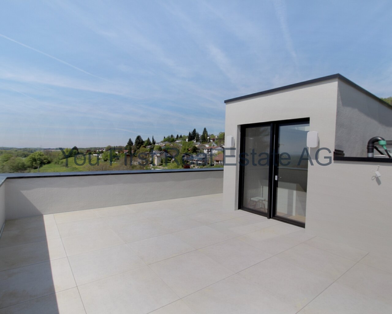 VERKAUFT -Neubau Luxus Villa mit Fernsicht