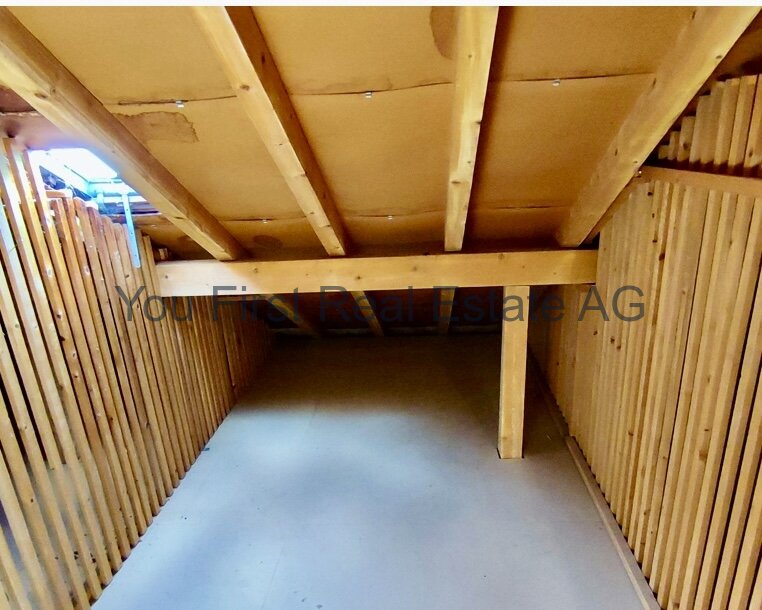 Top Attikawohnung mit grossem Balkon