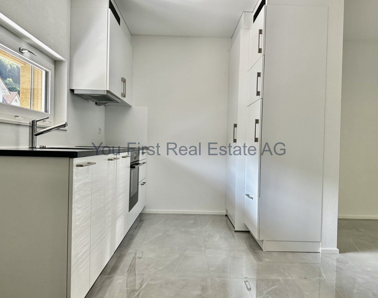 2.5 Zimmerwohnung mit grossem Balkon