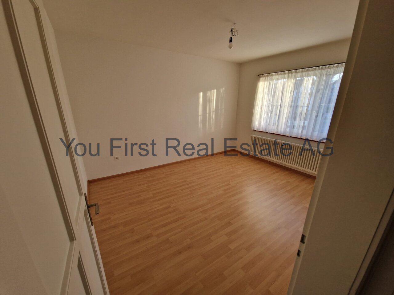 Günstige 3 Zi-Whg mit Balkon