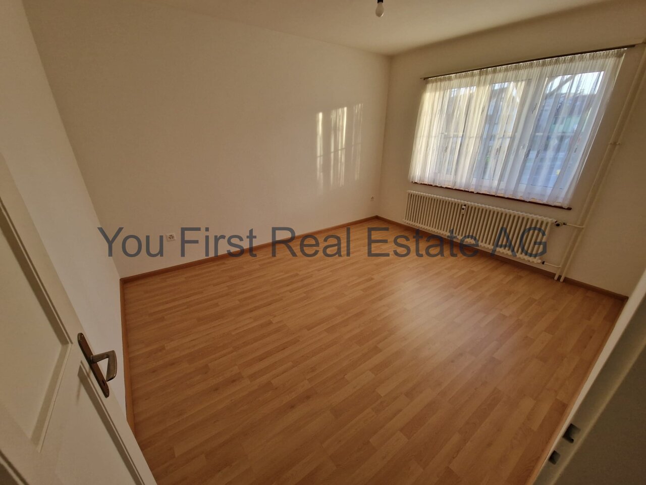 Günstige 3 Zi-Whg mit Balkon