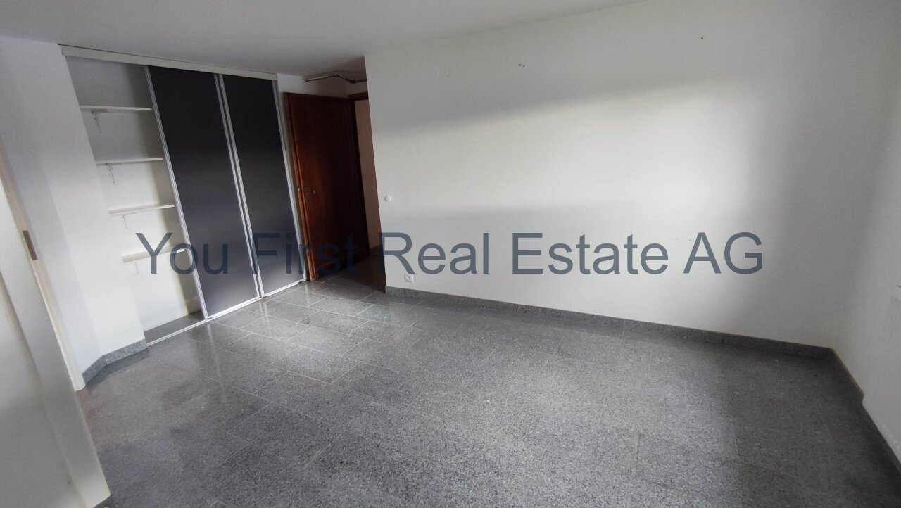 VERKAUFT - Weitblick über Hagenthal le Bas direkt am Golfplatz