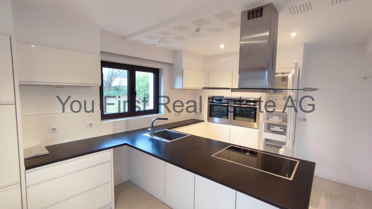 VERKAUFT - Weitblick über Hagenthal le Bas direkt am Golfplatz