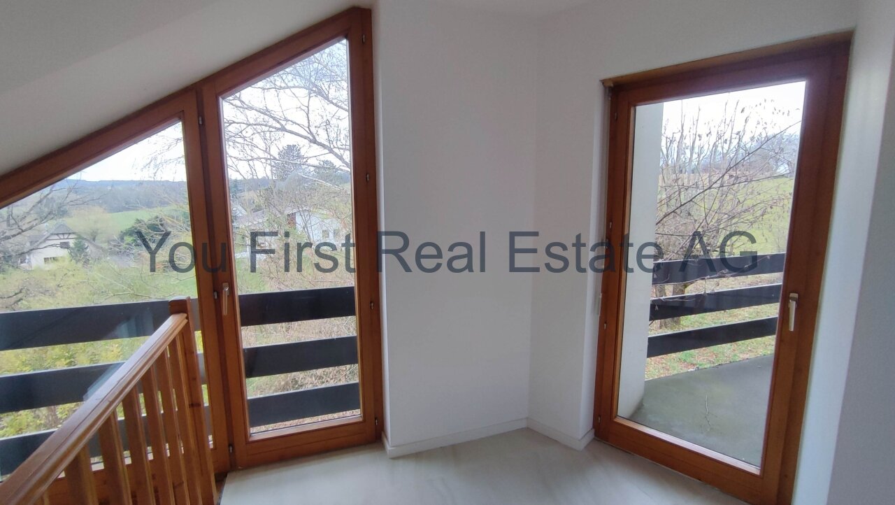 VERKAUFT - Weitblick über Hagenthal le Bas direkt am Golfplatz