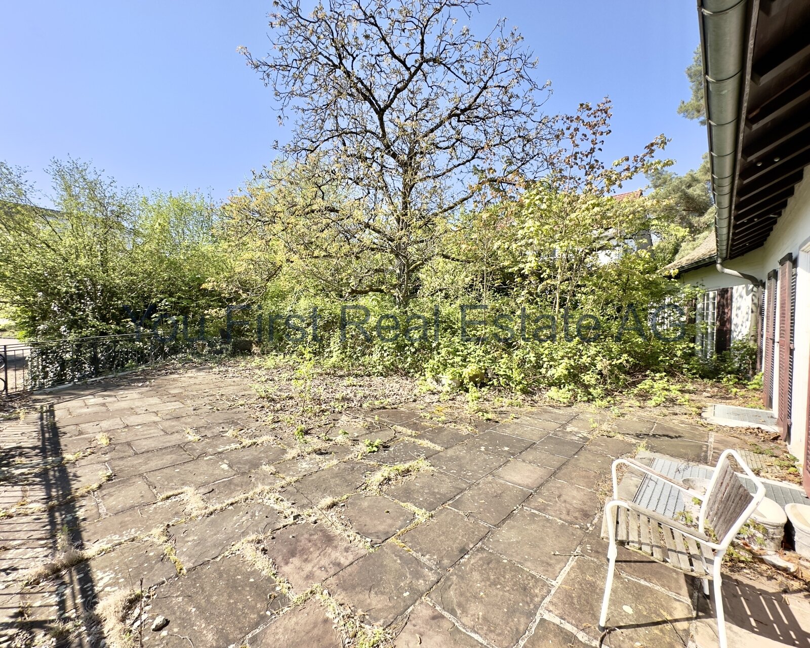 VERKAUFT - Zeitlos schöne Landhausvilla an bester Lage