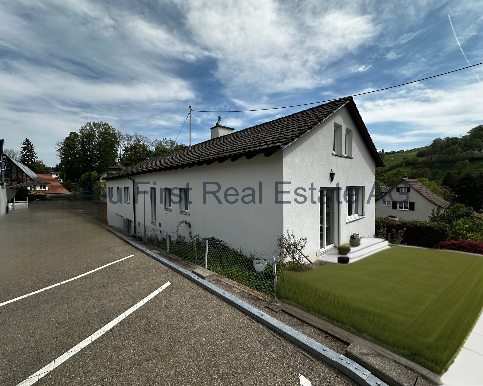 VERKAUFT - Mehrfamilienhaus mit drei autonomen Wohnungen