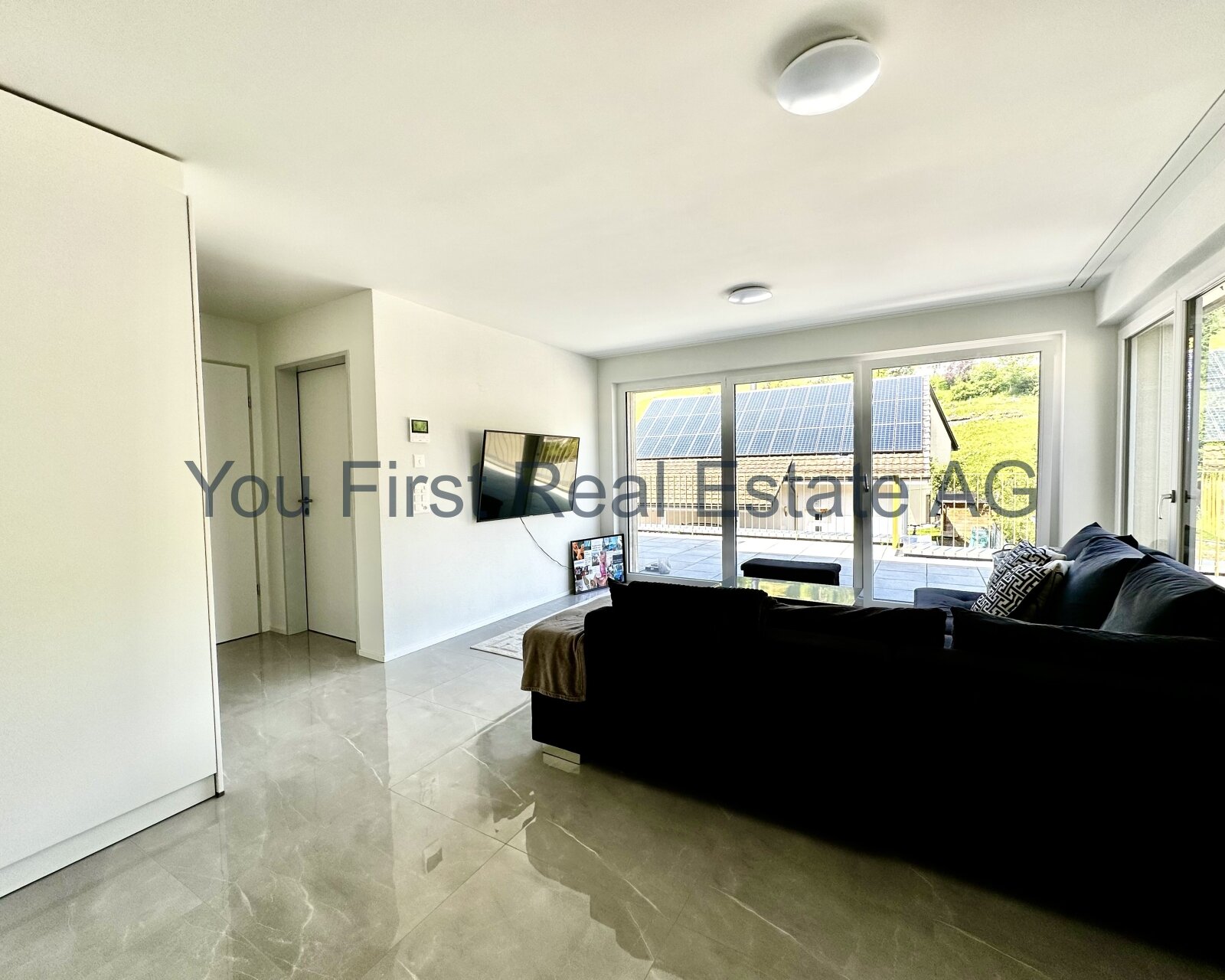 2.5 Zimmerwohnung mit grosser Terrasse