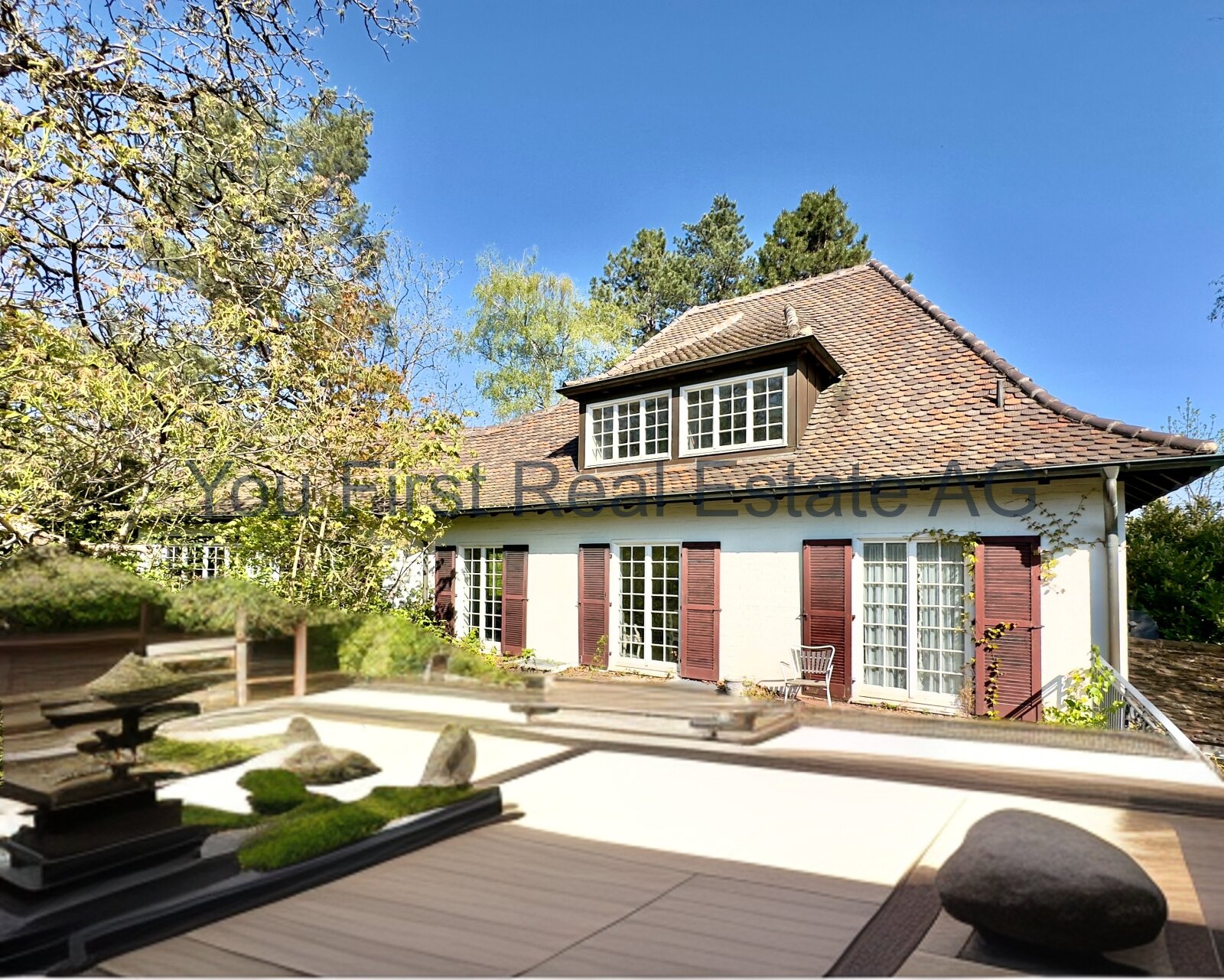 VERKAUFT - Zeitlos schöne Landhausvilla an bester Lage