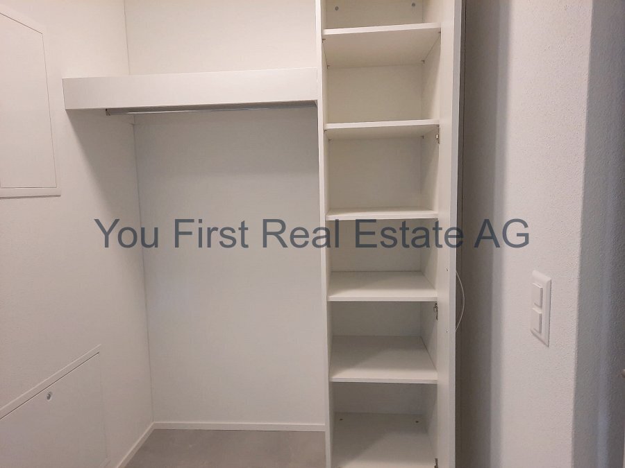 Schönes 1.5 Zi/Studio mit grossem Balkon