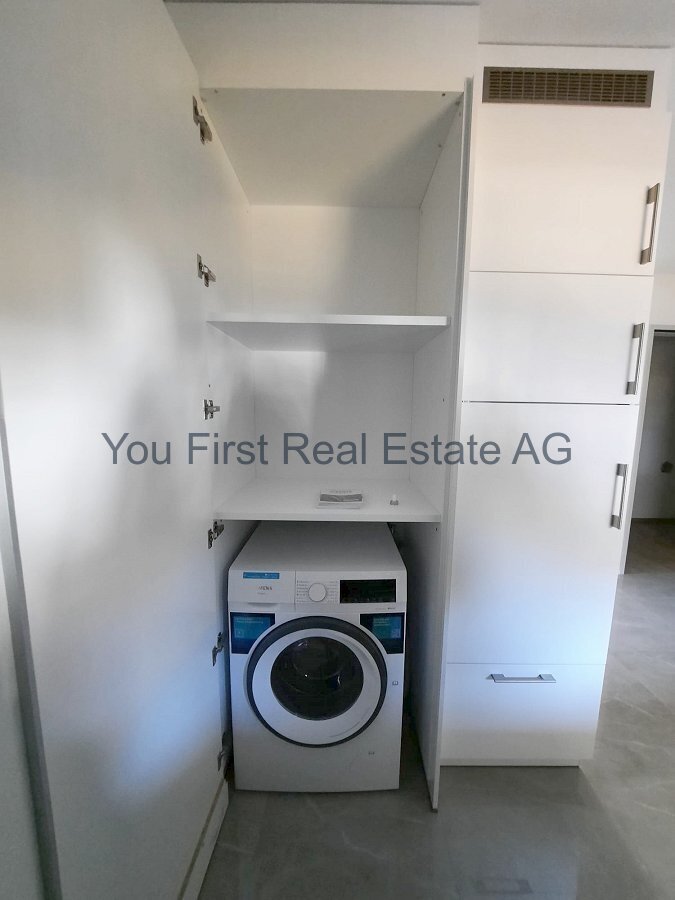 Schönes 1.5 Zi/Studio mit grossem Balkon