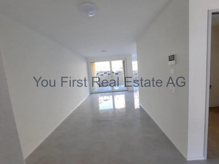 Schönes 1.5 Zi/Studio mit grossem Balkon