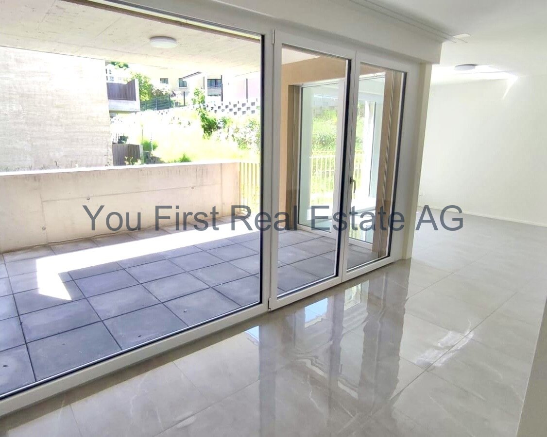 Studio mit großem Balkon 