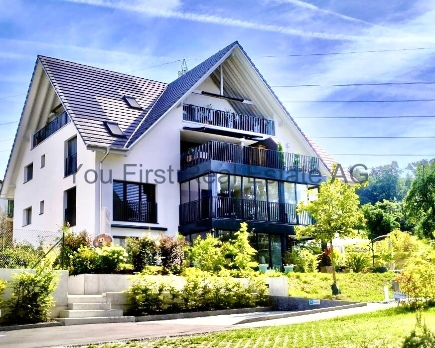 Gartenwohnung mit exklusiven Wintergarten