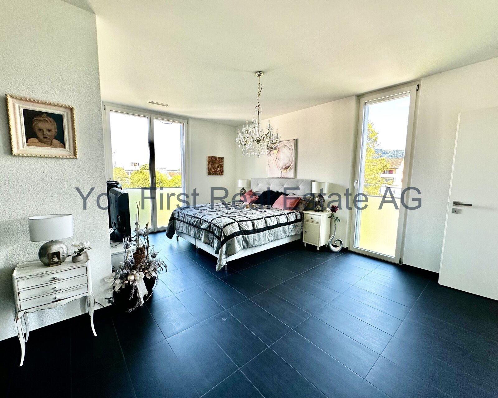 Traumhafte Attikawohnung mit Luxus und Weitblick