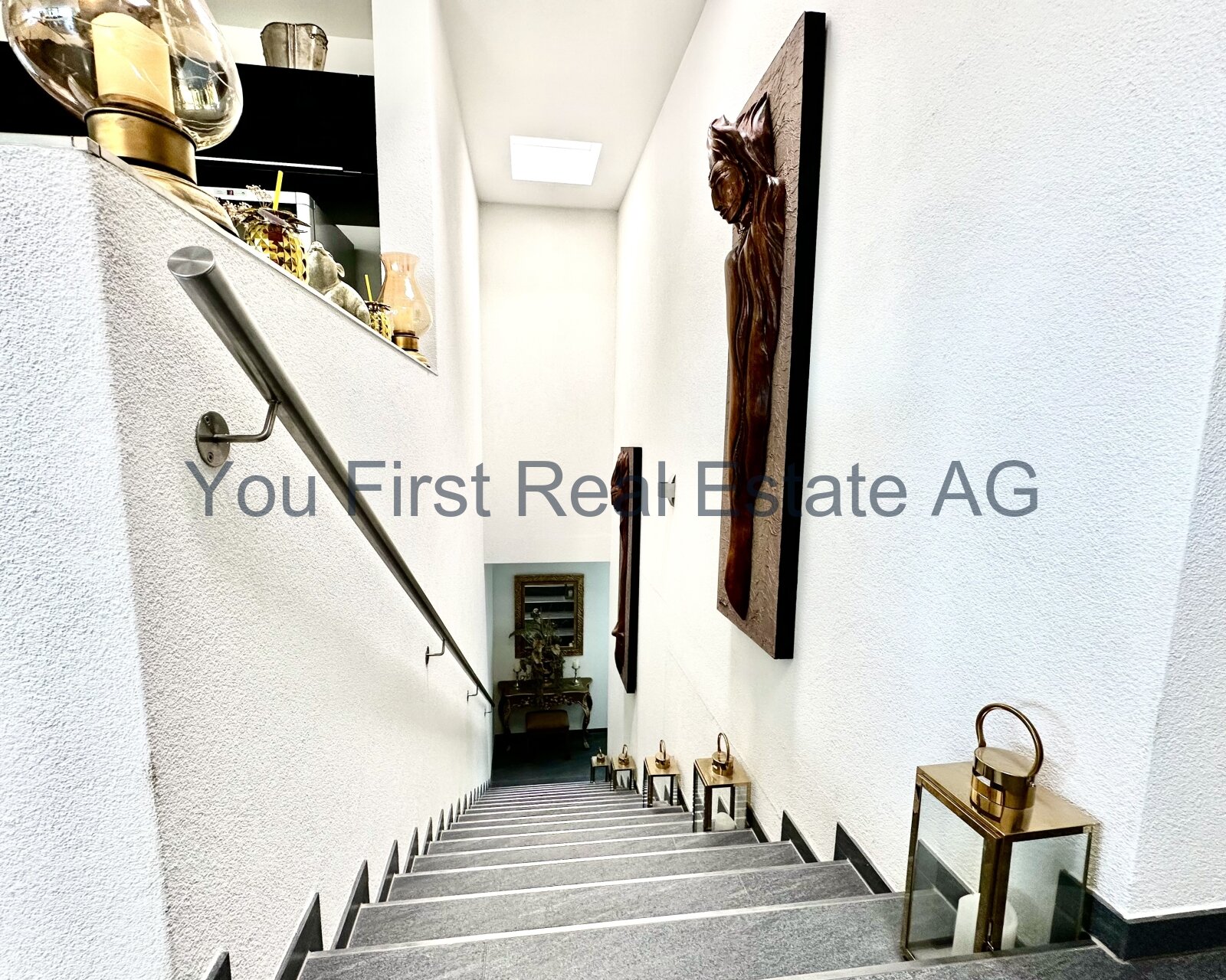 Traumhafte Attikawohnung mit Luxus und Weitblick