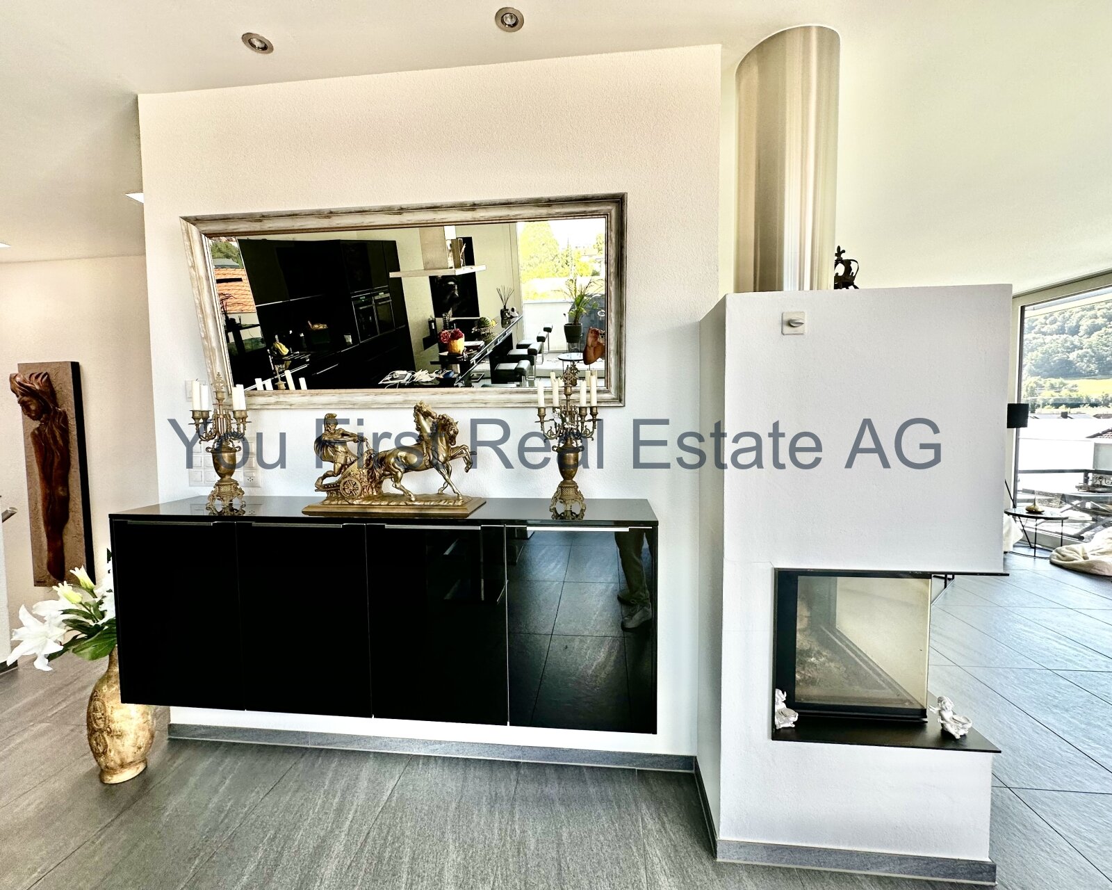 Traumhafte Attikawohnung mit Luxus und Weitblick