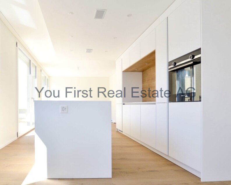 Schöne 4.5 Zimmer Gartenwohnung