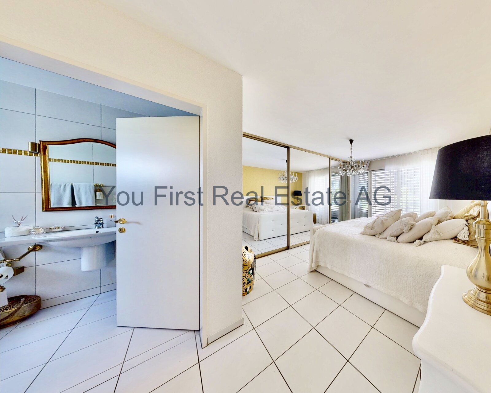 Elegantes Wohnen in Dietlikon: Modernes Zuhause mit Fernblick