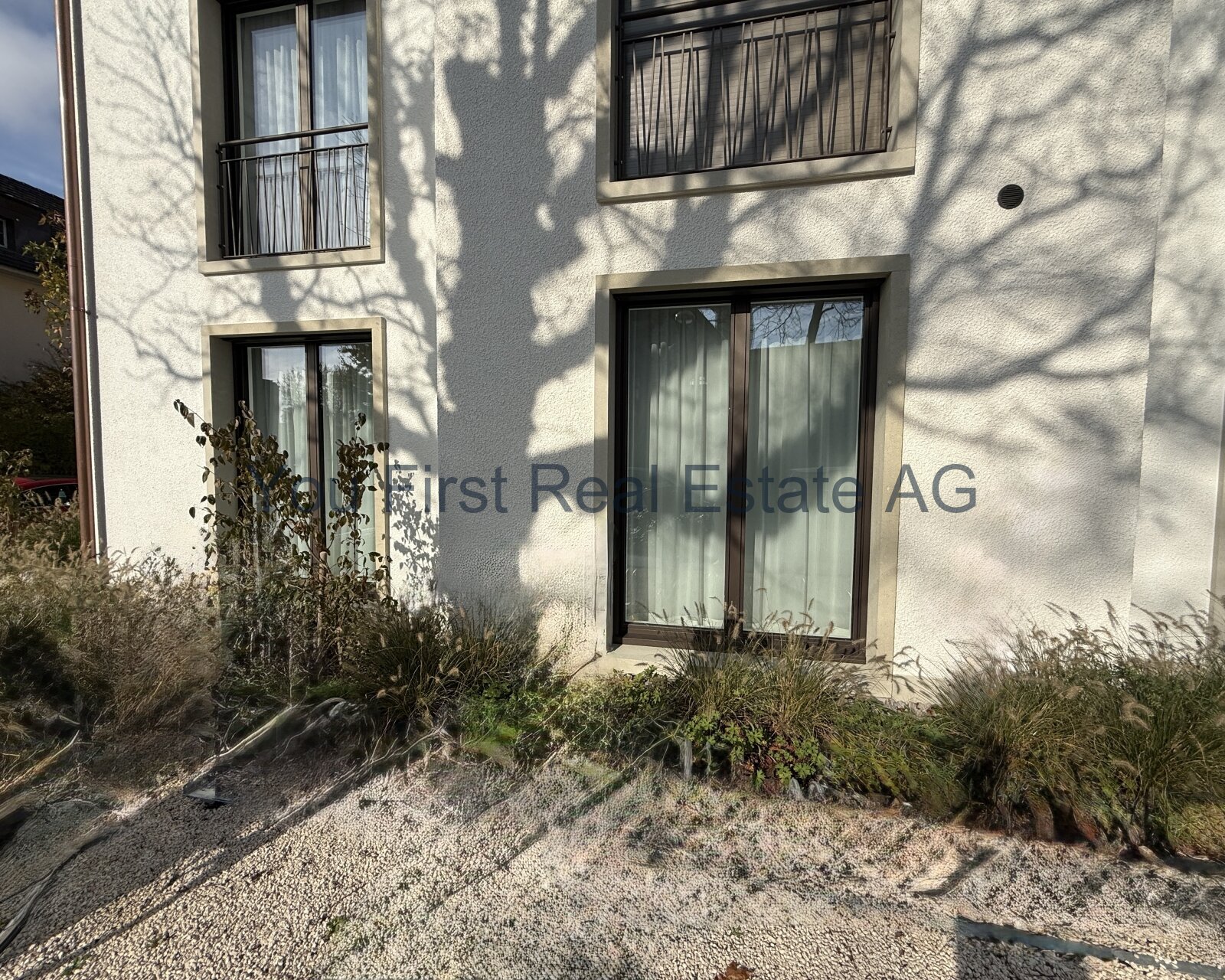 Erstbezug Neubauwohnung mit Liebe zum Detail – stilvolle 3.5-Zimmer-Stadtwohnung im Erdgeschoss