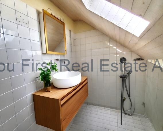 Dusche / Lavabo / WC (Staging)