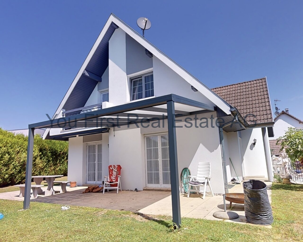 dedeckte Terrasse