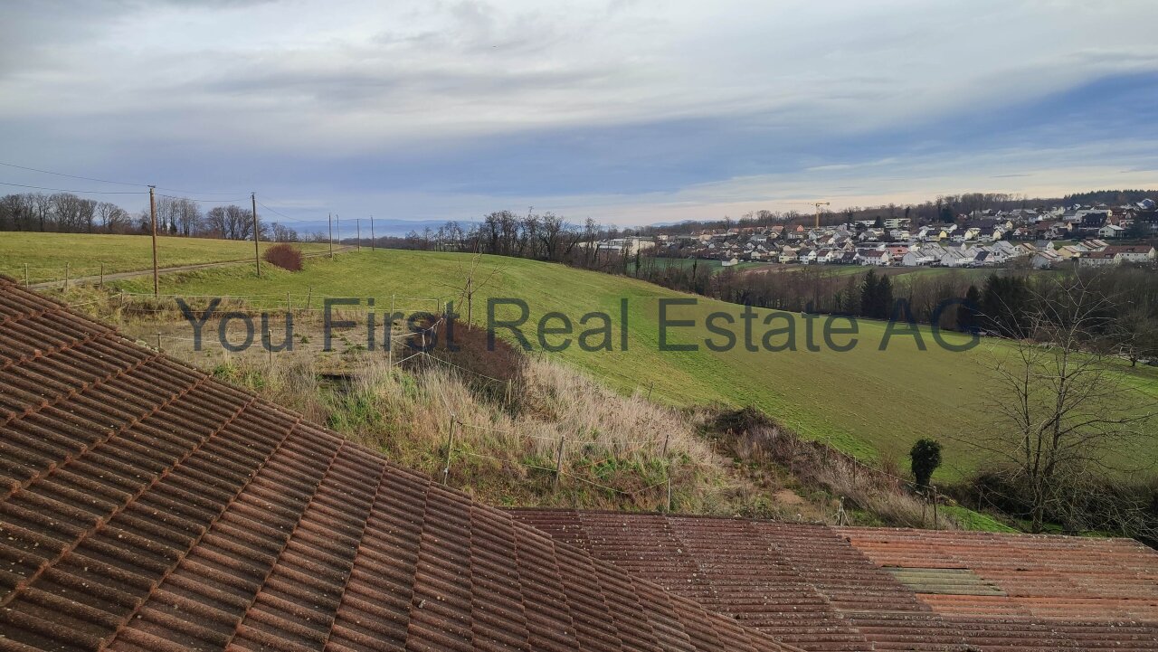 Traumhaftes Baugrundstück mit Weitblick - Naturnahe Parzelle am Ortsrand mit Entwicklungspotenzial!