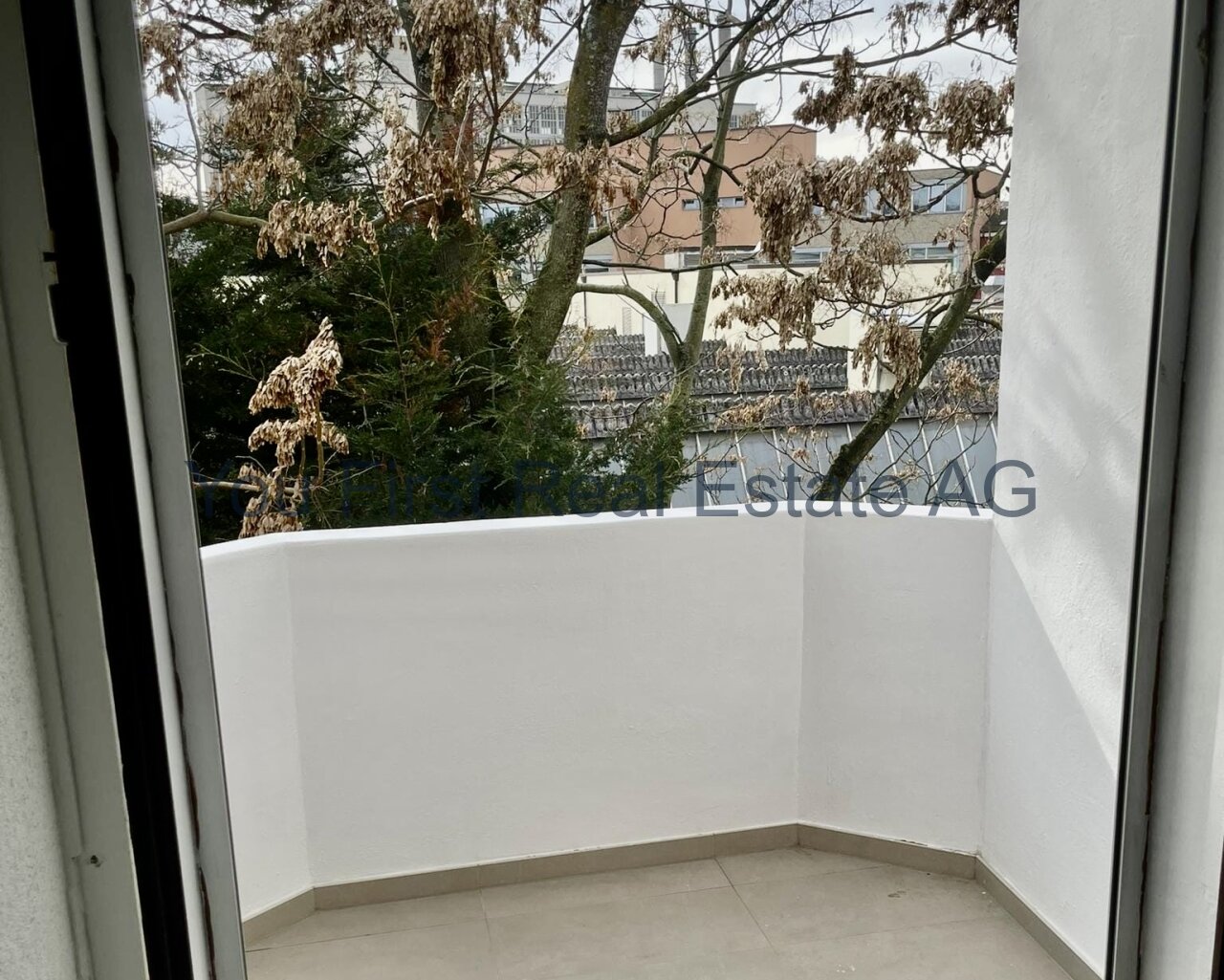 Balkon Sicht ins Grüne