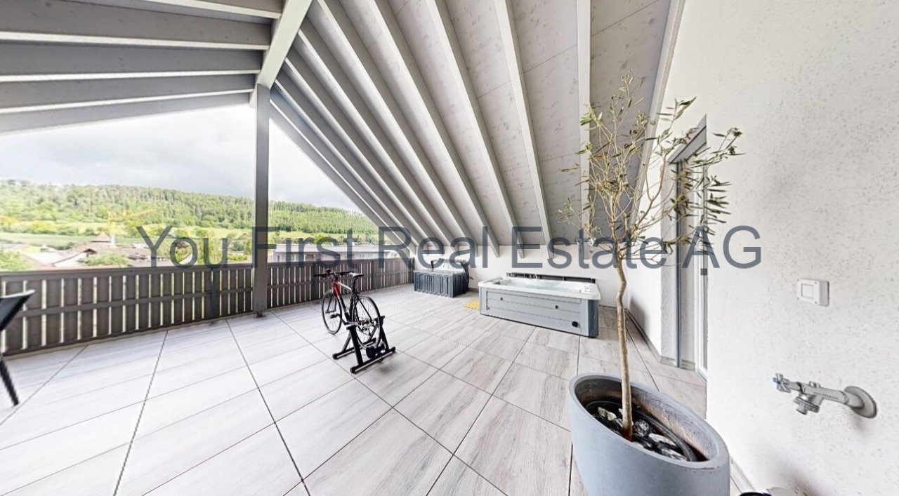 62 Quadratmeter grosse Terrasse