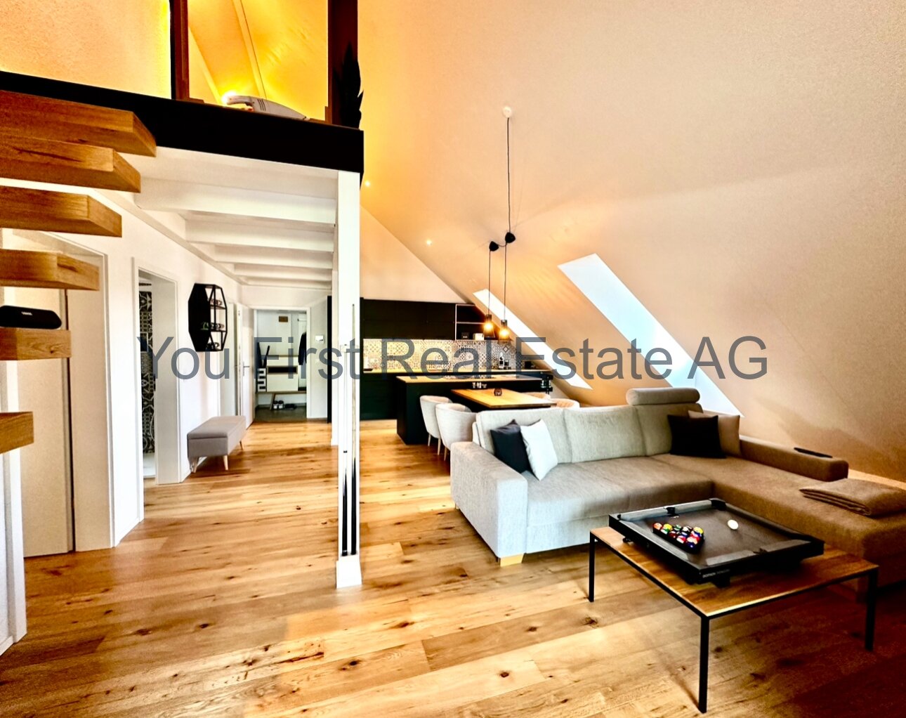 Zwingen: Eigentumswohnung mit grosser Terrasse und Whirlpool 