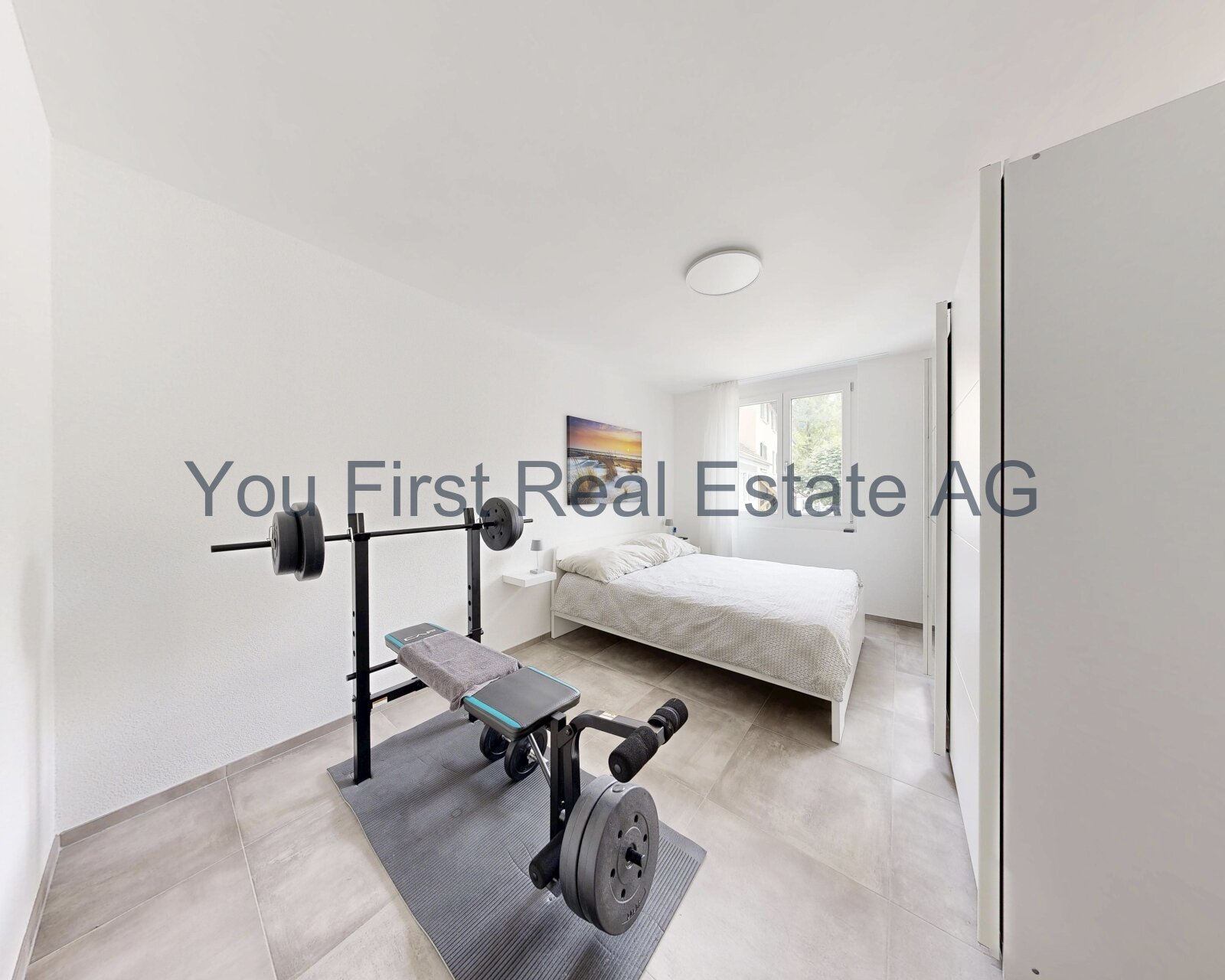 Multifunktionales Schlafzimmer: Erholung und Fitness perfekt kombiniert!